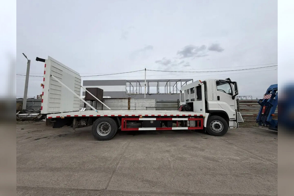 ISUZU Giga
